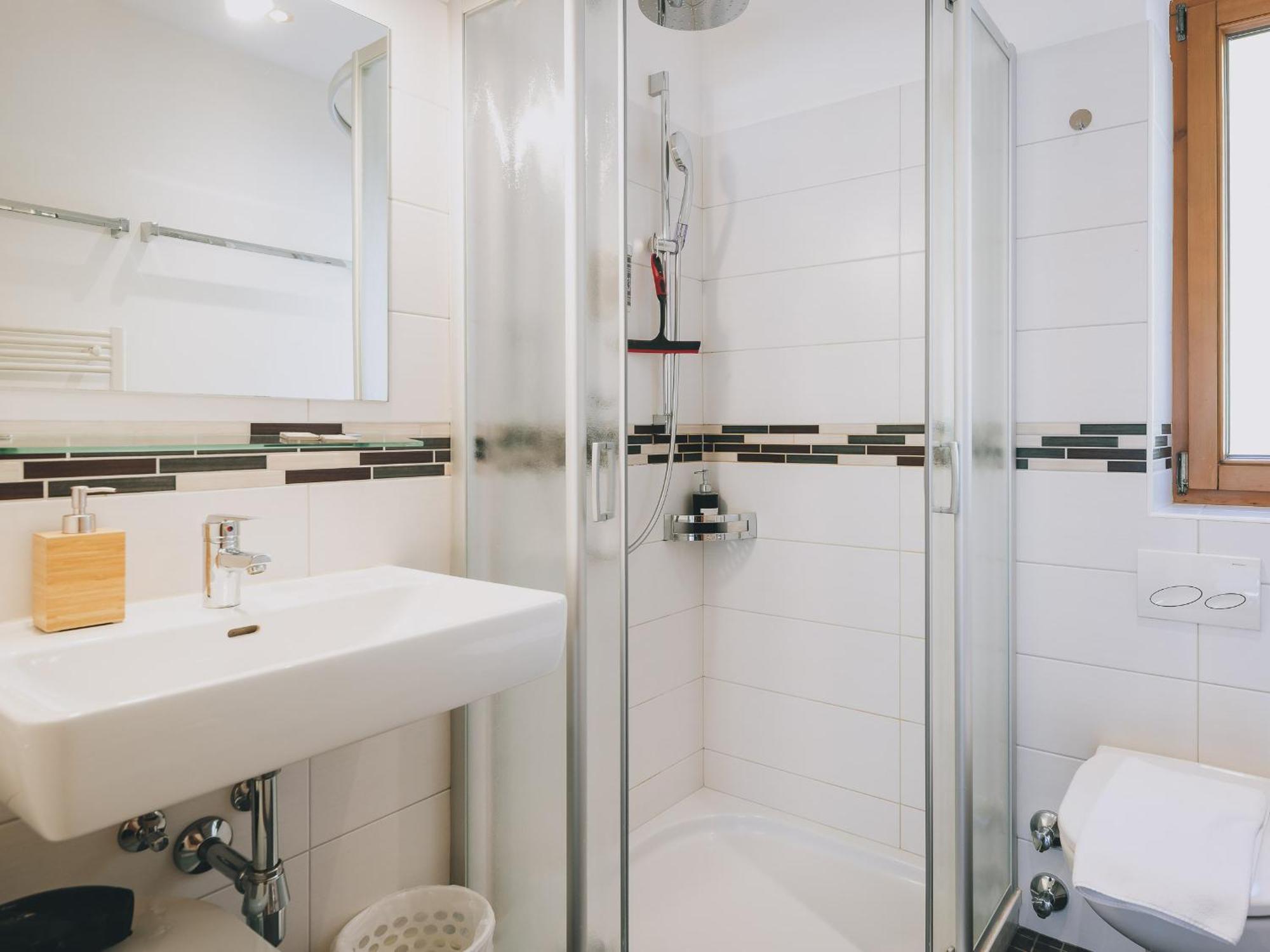 Haus Altenberger By We Rent, Summercard Included Zell am See Szoba fotó