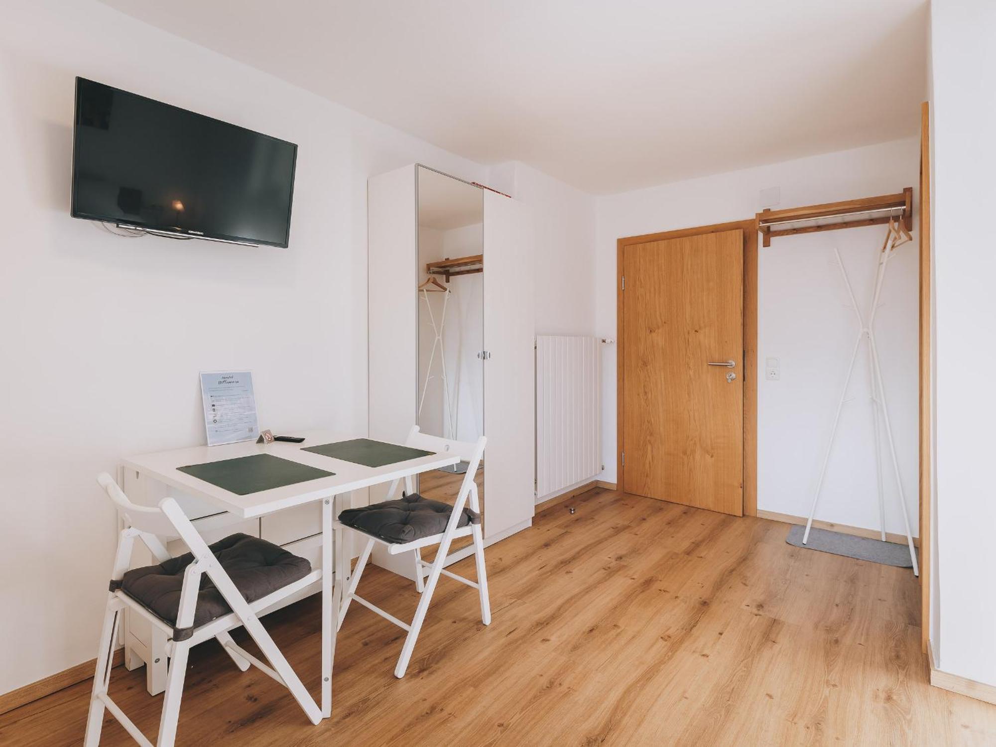 Haus Altenberger By We Rent, Summercard Included Zell am See Szoba fotó
